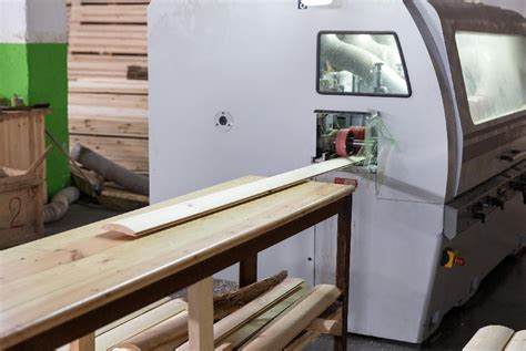 medienos apdirbimo staklių dirbtuvė