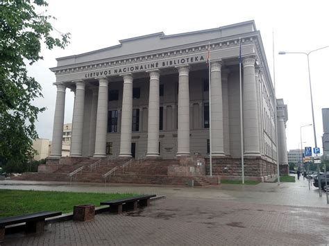 Lietuvos nacionalinės bibliotekos pastatas