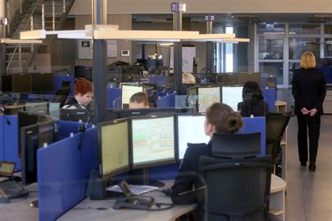 simbolinis ryšio tinklo ir pagalbos tarnybų junginys