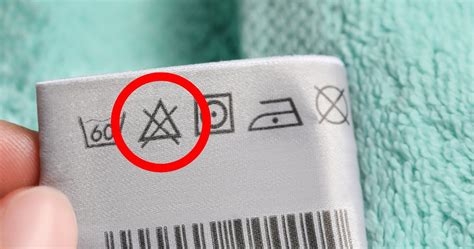 NFC simbolis ant skirtingų prietaisų