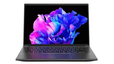 ITwork.lt logotipas ir keli skirtingi nešiojamųjų kompiuterių modeliai