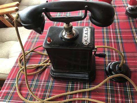 Senovinis GSM telefonas