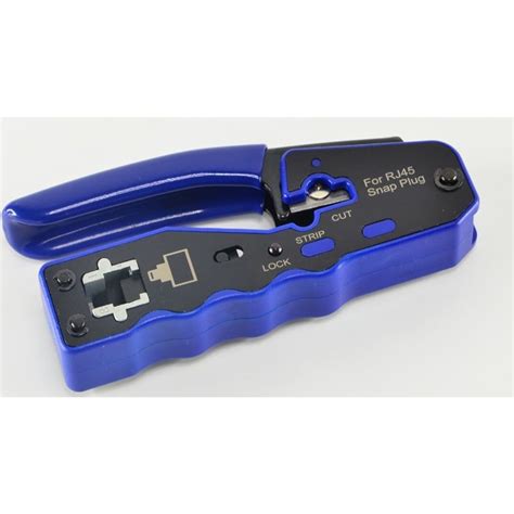 Įvairių tipų RJ45 jungčių pavyzdžiai