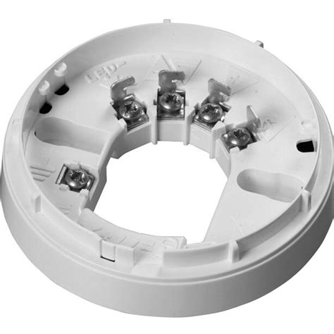 Optinio dūmų detektoriaus veikimo schema