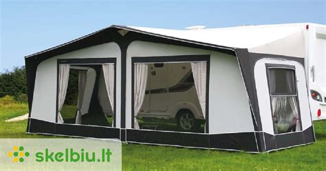 Palapinės prieangis su įranga