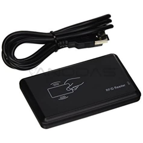 RFID skaitytuvas su antena prie pravažiavimo