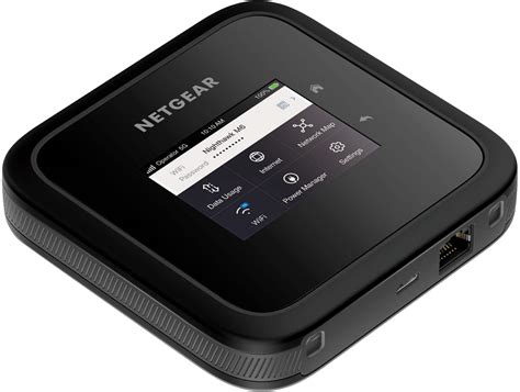 Netgear Nighthawk 5G Mobile Hotspot prietaisas kišenėje
