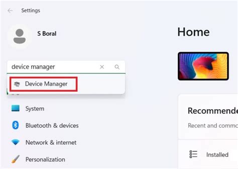 Windows Device Manager (Įrenginių tvarkytuvė) su tinklo adapterių sąrašu