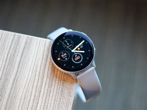 Samsung Galaxy Watch Active 2 sujungimas su Android telefonu